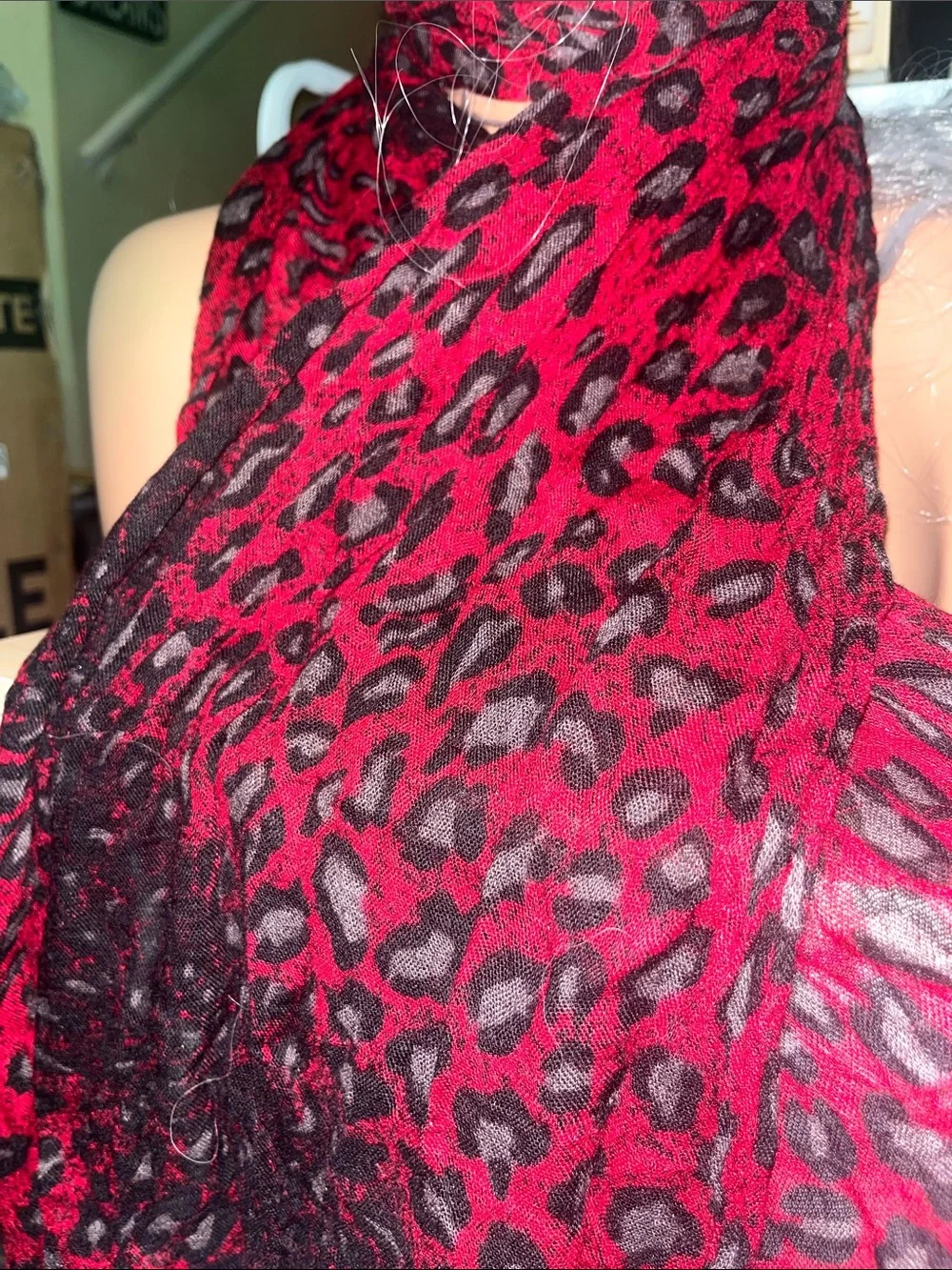 Red and Black Leopard Print Lightweight Fashion Scarf - Womens Accessories S45